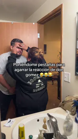 😂😂😂 @Gomitosylachaparra #fyp #foryou #mexicandad #mexicanmom #🇲🇽 