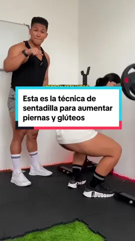 👉 ENTRA a mi PERFIL para aprender MÁS sobre la técnica de los ejercicios para aumentar tus glúteos y piernas sin lesiones 🤩 #sentadilla #squat #tecnicadejercicios #techniquesquat #mujerfitness #womenfitness #usa🇺🇸 #houston #dallas #miami #chicago #sanjose #españa🇪🇸 #mexico🇲🇽  #entrenadoronline #coachonline #angelperaltafit