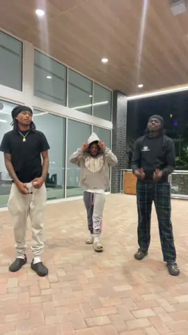 Bands to make her dance🔥🔥 #Vello #akeesavv #him2 #blowthisup #fypシ゚viral #foryou 