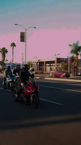 Group ride | instagram: leanns1k | #fyp #motorcycle #motorbike #bikerhub #motorcycles #bikergirl #bikesoftiktok #bikerguy 
