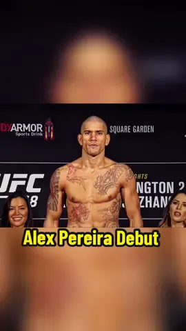 Trận debut của Alex Pereira tại ufc nó mở ra 1 kỷ nguyên mới .Người lạc quan nhất cũng thể tin nổi “Potan” dành đai ở cả 2 hạng cân tại ufc chỉ trong 6 trận đấu tiếp theo.Giờ đây Alex Pereira là cái tên đáng xem nhất tại ufc thời điểm hiện tại. #UFC #mma #knockout #alexpereira #dtdung93 