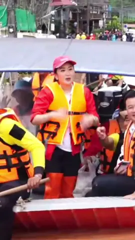 นายกฯอิ๊งค์ ให้กำลังใจผู้ประสบภัยน้ำท่วม จ.น่าน ##แพทองธารชินวัตร##นายกรัฐมนตรีคนที่31##น้ำท่วม