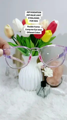 Anti-Radiation eyeglasses for kids.Good quality Highly recommended..Deserve to ng mga anak niyo mga mi kaya get yours now!! #antiradiation #antiradiationglass #forkids  #eyeglassesforkids 