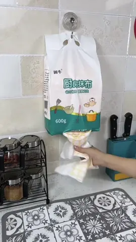 hanging tissue for kitchen#goodthingstoshare #kitchengadget #kitchenessentials #satisfying #smallbusinessmalaysia#TikTokShop 