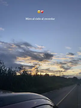 #amaneceresperfectos #cielomagico 