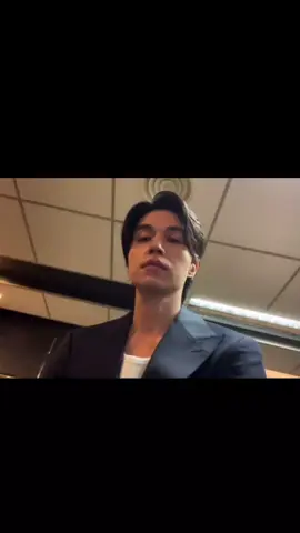 he's so cute . #leedongwook #fancam #dongwook #Lee #wook #dong #badandcrazy #crazy #Korean 