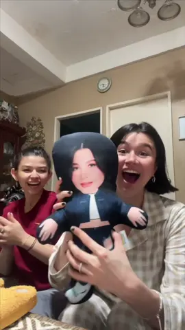 GRABE ANG DAMI 🥹  Thank you so much Cleo and mga mahal ko for always spoiling me/us not just by your presence but also by sending your love and support through gifts 🥺 grabe simula noon hanggang ngayon spoiled. Salamat 🫶🏻 