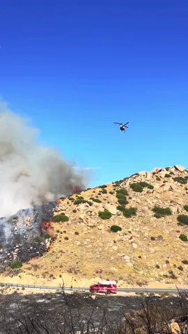 The Heavy. #EDNAic #fire #firefighter #helicopter #waterdrop #heli #aviation #calfire #ineedaraise #chinook 