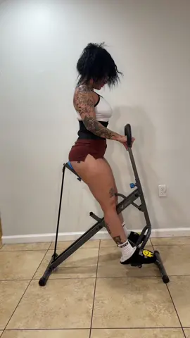 My newest TT find this week. Working out my 🍑, thighs and glutes. This machine really makes me feel like I’m doing something, this was definitely worth the $, if your interested please buy from the link below 🖤 I definitely will have to start working out on live. #fypシ゚viral #ttshop #workout 