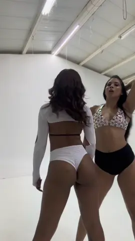 Tenemos un motorcito 😈🔥🍑 @mapu1310_ #twerkinglat #twerkdancer #twerk #baile #dancer
