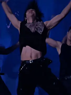 I'm too distracted to write a caption  #hyunjin #straykidsconcert #straykids #hyunjinmuscles #hyunjinabs #hyunjinconcert #kpopfyp #dominatetour 