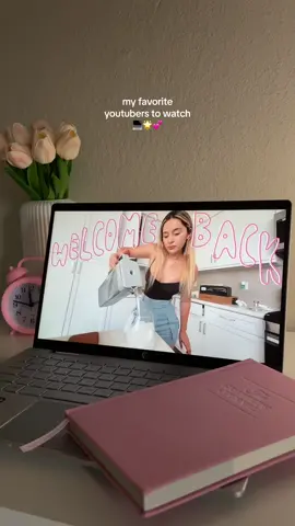 love these girls 💻🌟💕 @Nat @fernanda ramirez @jessie @nataliezacek @Emma Marie @zhirelle @nicole #favoriteyoutubers #favyoutuber #comfortyoutuber #youtube #youtubers #influencers #vloggers #girls #girlythings #nathalycuevas #fernandaramirez #nicolelaeno #emmamarie #nataliezacek #zhirelle 