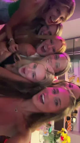 i love my college gfs sm 