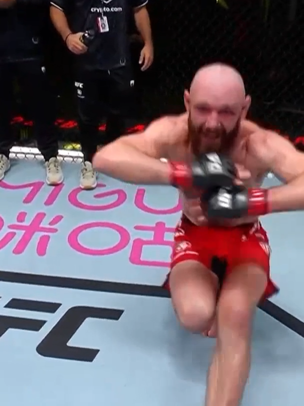 Another UFC victory calls for the classic Slava Claus dance 🕺 #viacheslavborshchev #slavaclaus #UFC #mma