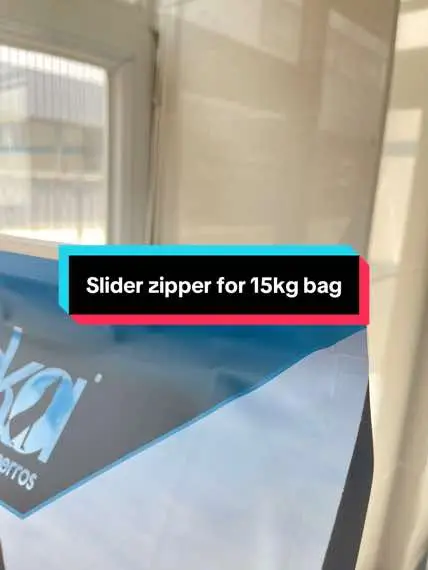 Custom Packaging Factory. Slider zipper is very suitable for large packaging bags, it can show the capacity of the bag more. #packagingsupplier #manufacturer #chinasupplier #petfoodpackaging #zipperslider #