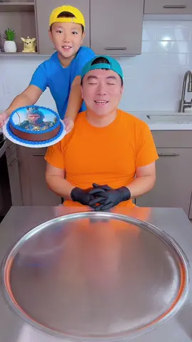 Black Myth Wukong cake vs bananas ice cream challenge!🍨 #blackmythwukong #funny by Ethan Funny Family