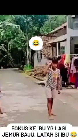 ibu kok ikut lari juga😂