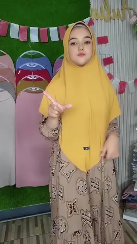 WARNA KUBUS / MUSTARD  Alwira Hijab Instan Bulan Sabit Pet Antem Size L Jilbab Bahan Jersey Premium Adem Lembut Tidak Mudah Kusut & Tidak Licin #jilbabinstan #hijabinstan #kerudunginstan 