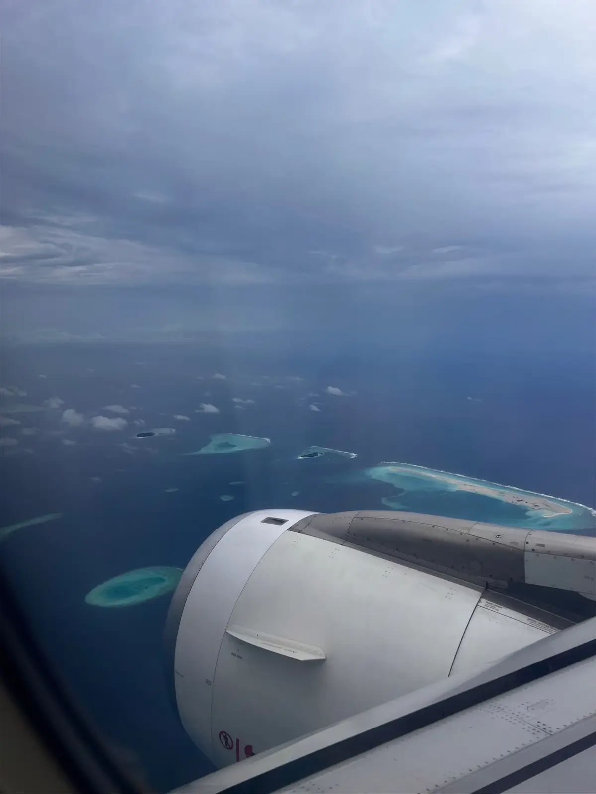 happy girl in her happy island #maldives #fyp #fypage #fypp #perte 