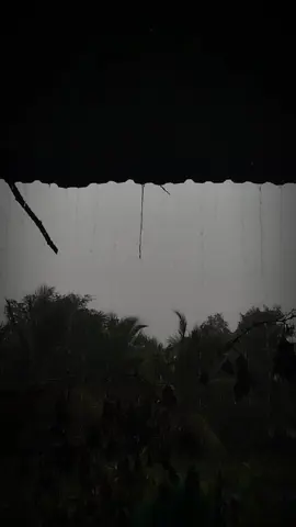 Ngoài trời mưa đổ bảo nhiêu hạt mưa Lòng anh khóc thay.. #xh #chill #lyrics #viral #chieu #sad #fypシ #tâmtrạng #mua #ptn292 