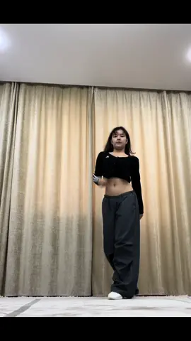 Feeling tired dc:@asyaclbi #fyp #dance #justinbieber #confident 