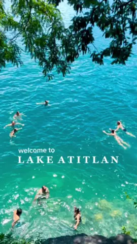 Welcome to  📍 Lake Atitlán, Guatemala   Lake Atitlán is a stunning lake is in a massive volcanic crater, surrounded by lush hills, known for its Mayan villages, and volcanoes. it’s impossible to describe how grand and beautiful it is here. and the energy is so peaceful.  wow 🙌🏻 #deccadotcom #guatemala #lakeatitlan #hiddengems #volcan #visitguatemala #guatemalatravel #explorandoguatemala #lakeatitlanguatemala #panajachel #sanmarcoslalaguna #lakelife #lakelifestyle #budgettravel #budgetfriendly 