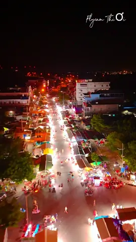 Chợ Đêm Cổ Thạch Flycam ThiƠi #travel #biencothach #trending #tiktok #bairêu #chuacothach #đá7màu #fyp #traveltiktok #xuhuong #tamlinh #foryou #flycam #explore #chợddêmcổthạch #biểncổthạchmớinhất #dulichcothach #dulixhcothach #cothachangi #haisancothach #tourcothach #diadiemcothach #cothachvedem #fyp #xuhuong 