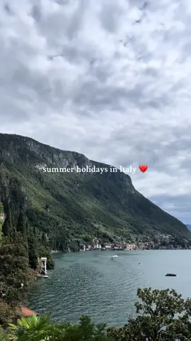 Your sign to visit Italy in 2024  #italy #italy🇮🇹 #italytravel #lagodicomo #venice #milan #milano #florence #firenze #lakecomo 