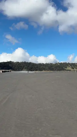 kabur 🏃‍♂️‍➡️