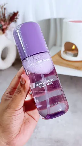 Bau this one serius melekat. Sedappp gils! Yang suka hair mist dia, korang kena try this body mist pulak. Sedappp sgt! @Grace and Glow Malaysia  #graceandglow #bodymist #perfume #velvetvanilla #vanillabodymist 