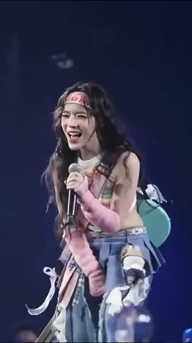 Hương đêm bay xa - LyLy - Oursong #lyly #chieccamcuachilyly 