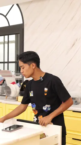 Aktivitas senin sore hari ini 😎 #Betrand 