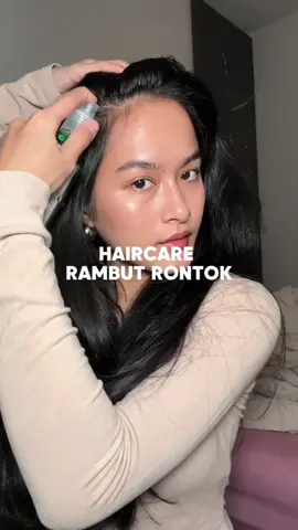 Bisa dibilang ini sesepuh Per-haircare produk lokal ga sih? kalo kata aku sih COBAIN, harganya juga terjangkau banget💸🥰 @mustikaratuid_ #MustikaRatu #HairCareSeries 