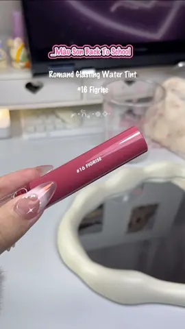 Màu son đi học tự nhiên mà xinh quãi cho mấy bà #romand #romandglastingwatertint #romand16 #sontintbong #29gemini05 