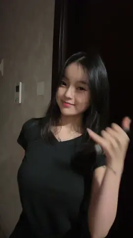 Sambil bermain musik dj #mgl #mgl_yuminic 