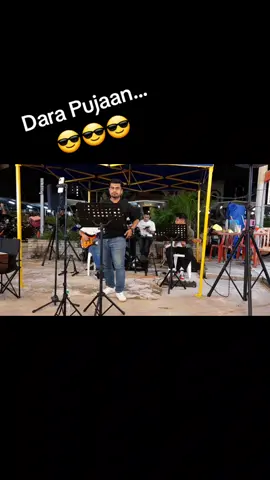 Dara Pujaan... 😎😎😎 #music #busking #konsert #kualalumpur #malaysia #foodcourt #fyp #viral 