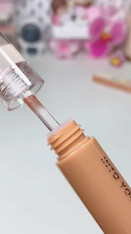 Son bóng “khúc xạ” nhà Into You #intoyou #sonbong  #makeup #domakeup #unboxing #review #fyp #xuhuong #viral  