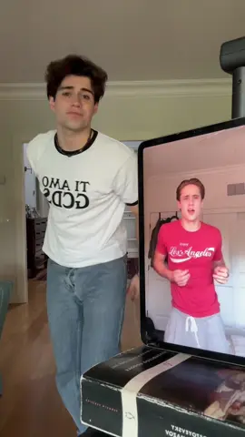 pov long distance friends 🥲 @Ollie 