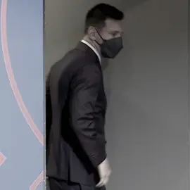 شينسيني؟ 💔#fypage #foryou #viral #foryoupage #fyp #fypシ #ميسي 