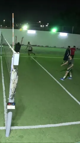 هوشله الديفينس في اللقطه الاخيره ولا كان بيجيبها 🫣 #haikyuu #sport #fypシ #volleyball #كرة_قدم 