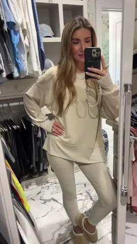 If it’s a two piece set outfit, say less. I’m adding to cart. #2pieceset #twopieceset #twopieceoutfit #OOTD #tiktokshop 