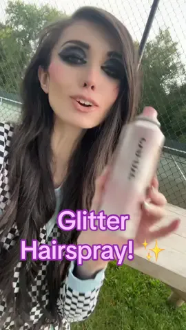 Obsessed with this glitter spray by @evabeautynyc!! 😍 I haven’t used a glitter spray in so long and am loving these sparkles so much!! ✨ #glitter #hair #evanyc #beauty #hairstyle #glitterspray 