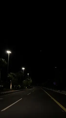 عذب على كيفك تراك انت مسموح🤍🎻🎼#foryou #fypシ #fyp #fyp #عبدالكريم_عبدالقادر_الصوت_الجريح 