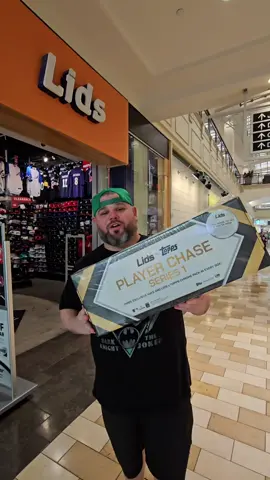 Is this @Lids & @Topps collab worth $250?  #sportscards #baseball #baseballcards #foryou #fypage #sportscardscollector 