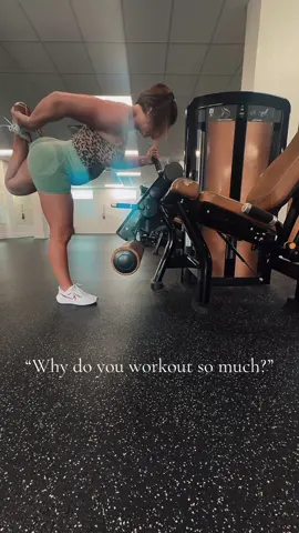 Sticking to a routine workout and meal plan is my peace ☮️ #Fitness #fitnessmotivation #gymworkout #FitTok #healthylifestyle #fypage #foryoupage #fypシ゚viral 