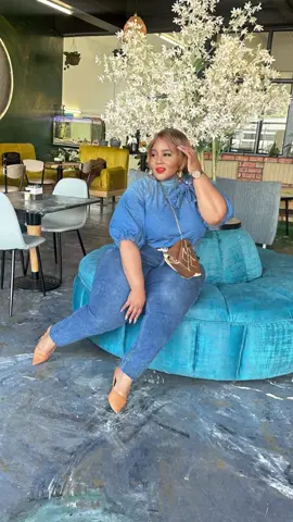 #fatgirlwithenergy #biggirltiktok #sdudla #OOTD #denimondenim #plussizefashion #fyp #plussize #classystyle #beautiful #southafrica