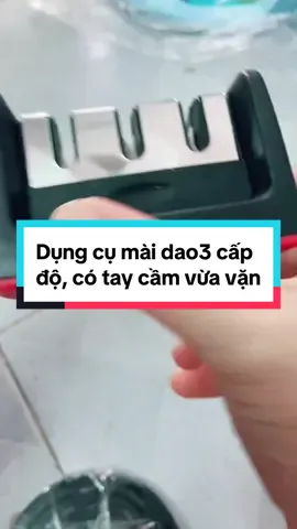 Dụng cụ mài dao 3 cấp độ, có tay cầm vừa vặn #màidao #mài_dao #dụng_cụ_mài_dao_kéo #bộ_mài_dao_kéo #mài_kéo #dungcunhabep #giadungtienich #shopsieurehcm #anhanhshop77 #shopbamboo0609 #bambooshop0808 #giadungbamboo #giadunganhanh 