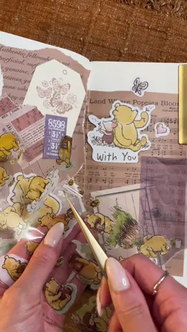 🐻🍯🐝 Winnie the pooh theme for @Kitty'sJunkJournal because all your friends in this journaling community are here for you 🥺💛 sending you lots of love! #scrapbookasmr #junkjournal #asmrjournal #poohbear #honey #journal @✂️💖🎨 MrsMara🎨💖✂️ 