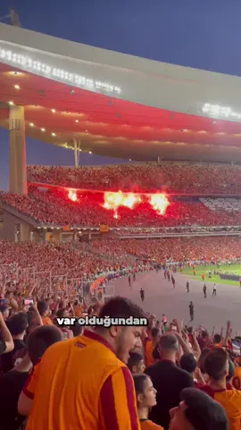 AVRUPA FATİHİ GALATASARAY💛❤️🔥 #galatasaray #galatasaraylıyız #cimbombom #uefachampionsleague #avrupafatihi #cimbomunmaçıvar #şampiyongalatasaray #şampiyon #futbol #türkiye #icardi #mertens #keşfetteyizzz #fypシ #viralvideo #fenerağlama 