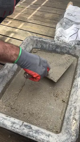 Dumbbell molds 🇫🇷💪 up to 35kg 👊 #veniceweights #concreteweights #Fitness 